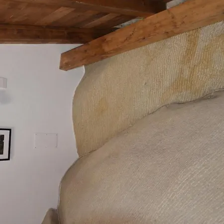 La Casa Sulla Roccia 3* פייטרפרטוזה